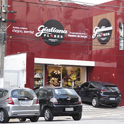 Giuliana Flores - Higienópolis