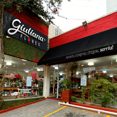Giuliana Flores - Monte Alegre