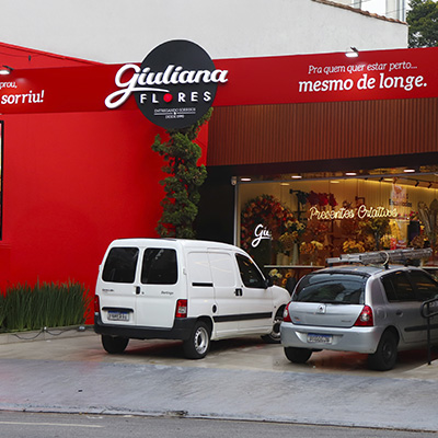 Giuliana Flores - Vila Nova Conceição