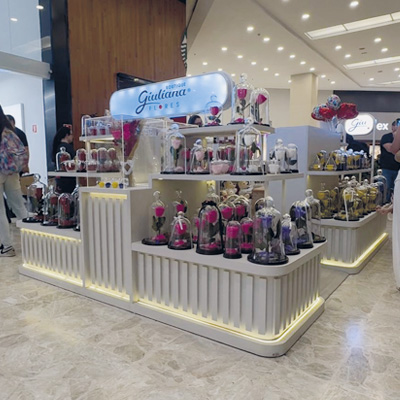 Giuliana Flores - Quiosque Center Norte